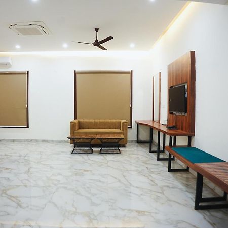 The Krati Resort And Convention Centre Bareli Kültér fotó